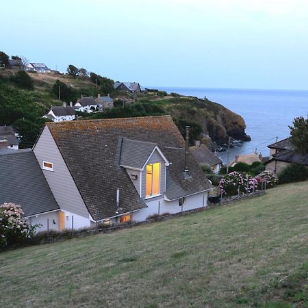 Spinnaker Cadgwith Holiday Home מראה חיצוני תמונה